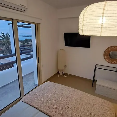 Villa Nireas *